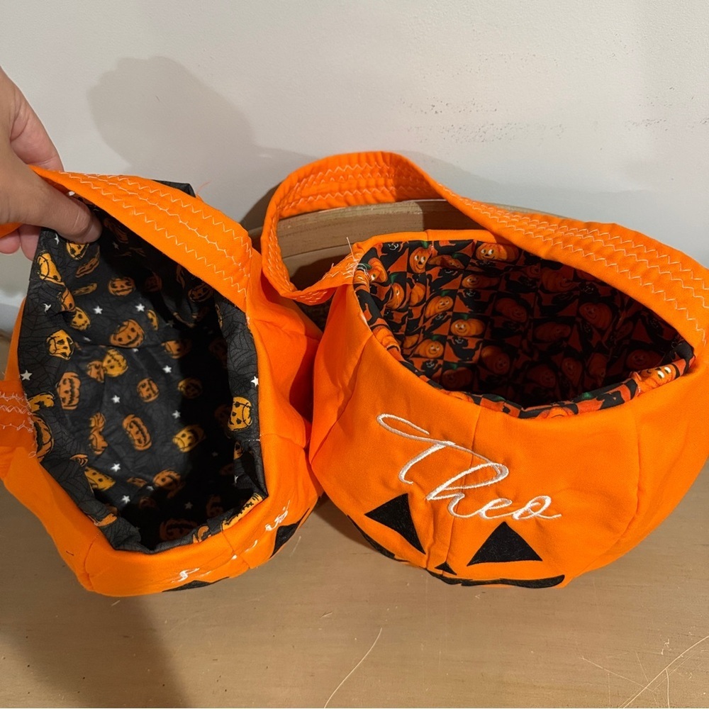Personalized Orange Pumpkin Trick-or-Treat Bags - Picture 4 of 4